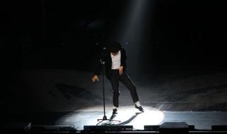 迈克杰克逊公益歌曲